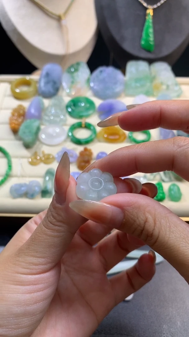 【闪购商品】定制翡翠未镶嵌翡翠