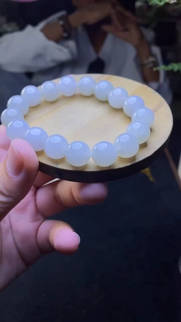 定制翡翠未镶嵌天然缅甸A货翡翠，多样性发货，拍一发一