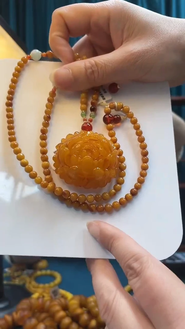 未镶嵌吊坠(赠链)蜜蜡牡丹花雕刻项链吊坠