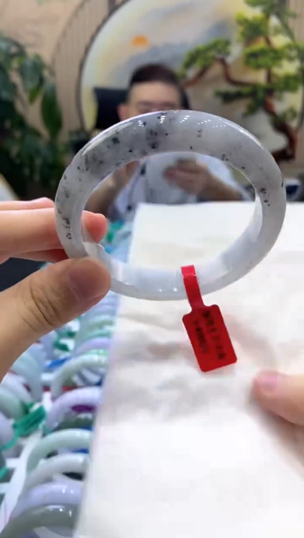 翡翠手镯未镶嵌0000008886