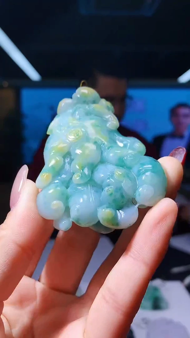 【闪购商品】定制翡翠未镶嵌1084hm-毛货挂件13