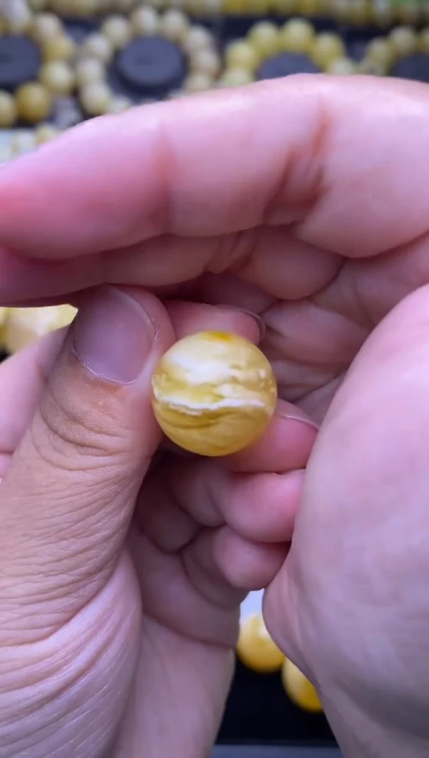 裸石琥珀未镶嵌 大小姐珠宝严选69