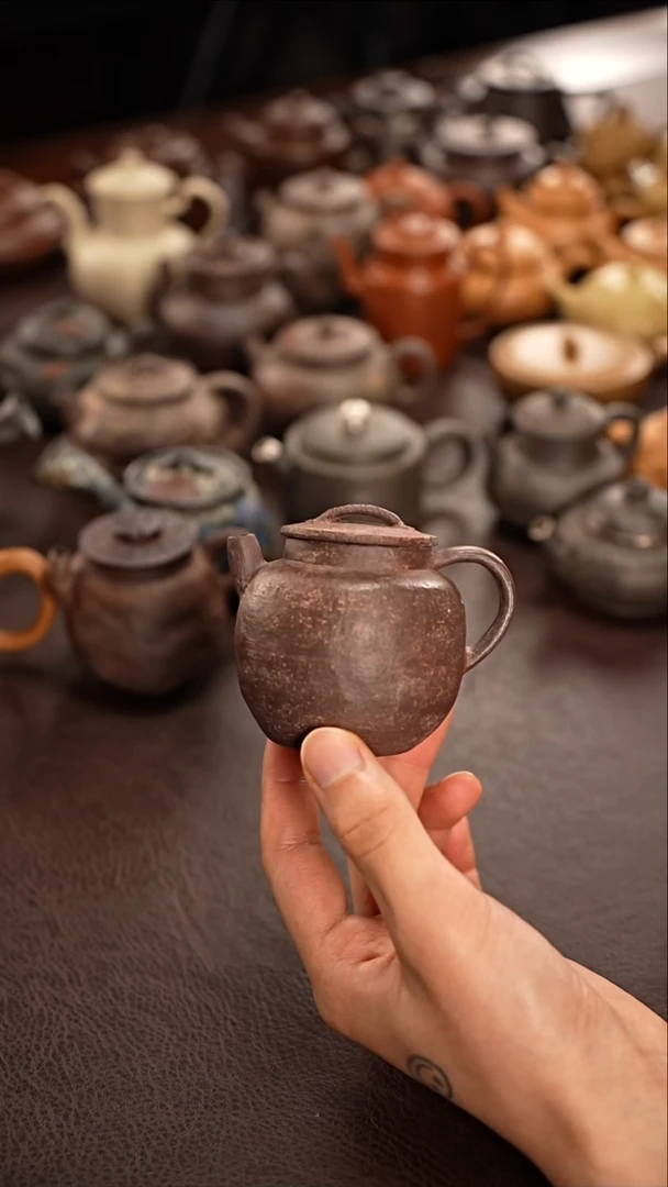 茶壶紫砂刘****狗心动壶 125cc 全手制