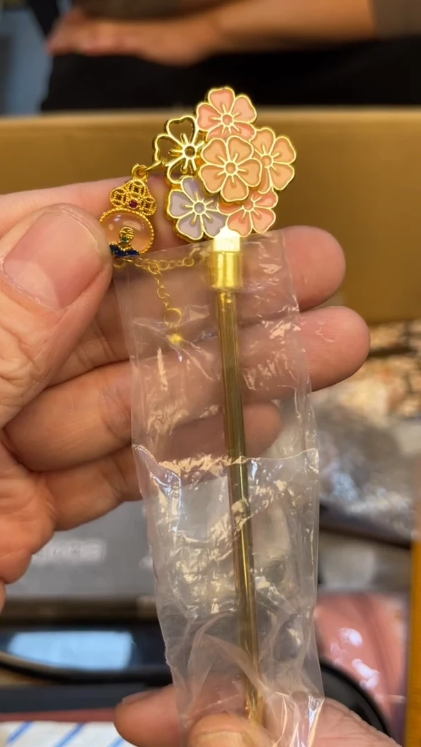 金属美*兔如图所示 老崔精选