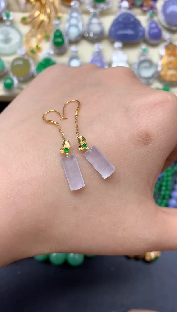 颈饰18K金镶嵌翡翠72-中国好珍宝