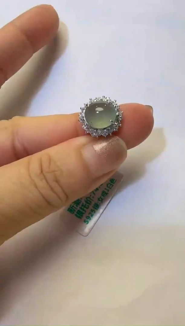 银S925镶嵌戒指翡翠925银镶缅甸A货翡翠戒指
