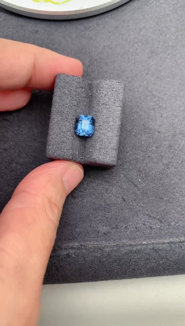 裸石尖晶石2.1CT 尖晶石BA