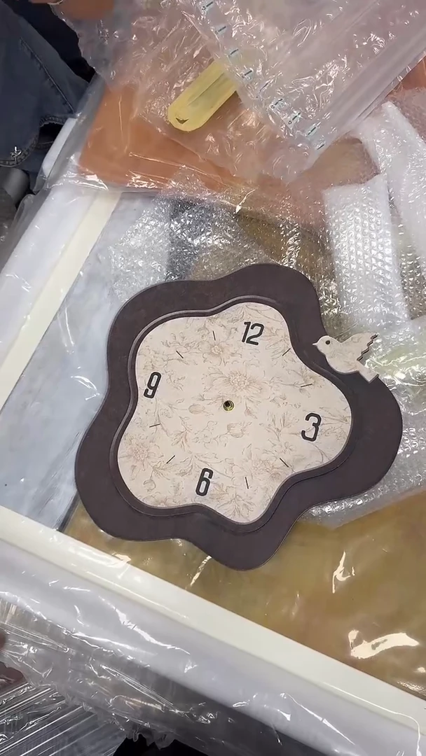 竖款仓库清货  默认瑕疵