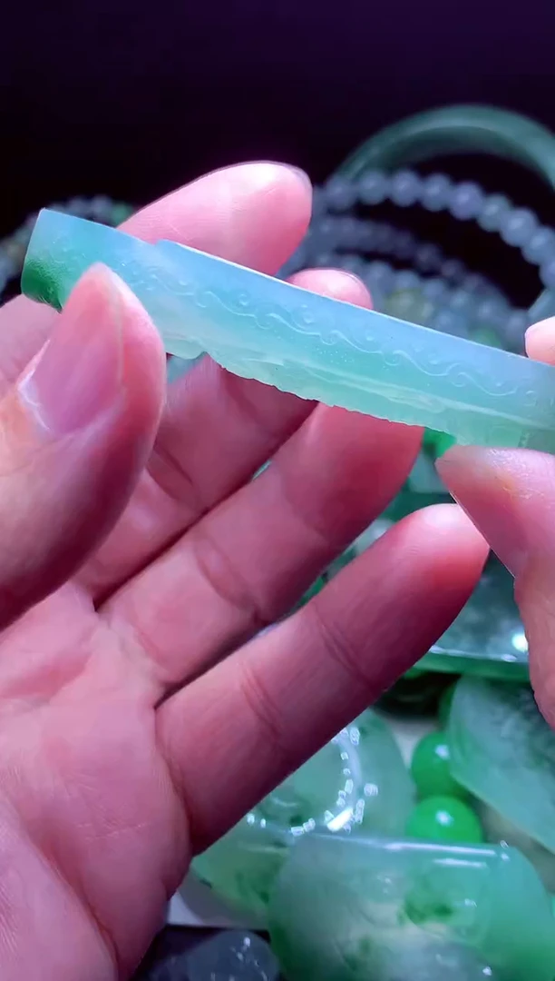 未镶嵌定制翡翠肚****#翡翠毛货定制