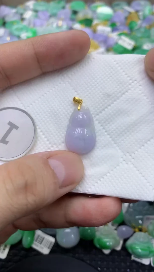 颈饰未镶嵌翡翠天然缅甸翡翠A货