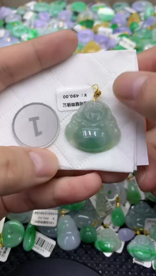 颈饰未镶嵌翡翠天然缅甸翡翠A货