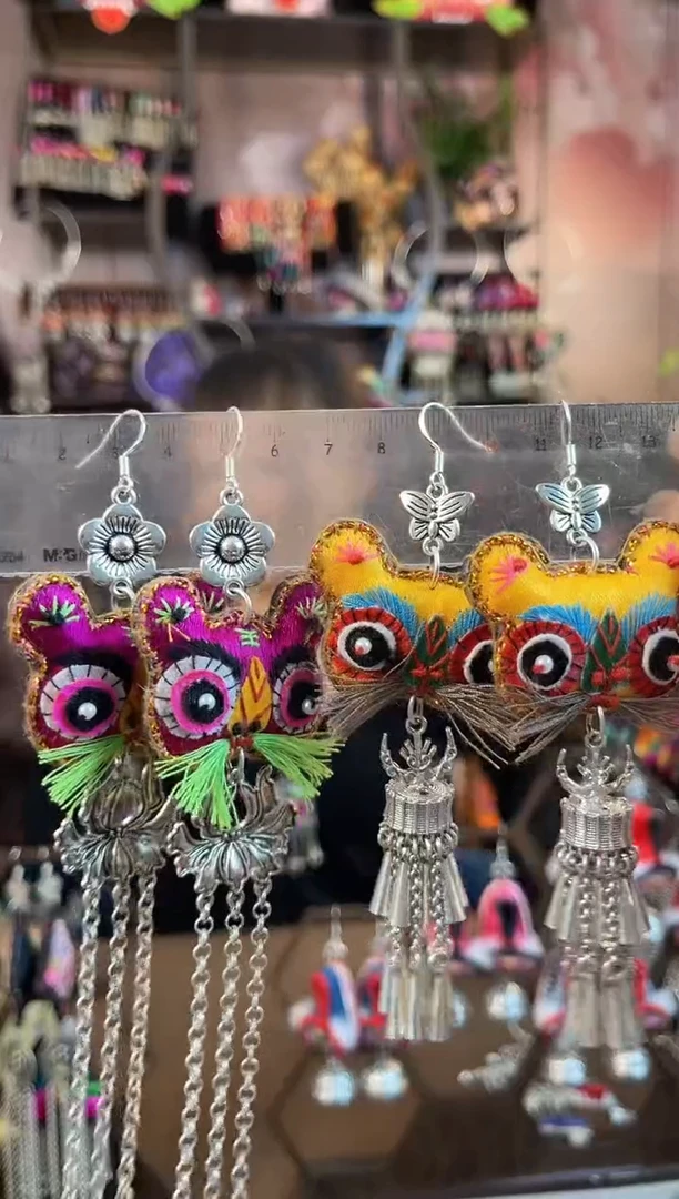 织绣坏*妈民族风手工非遗老绣饰品216