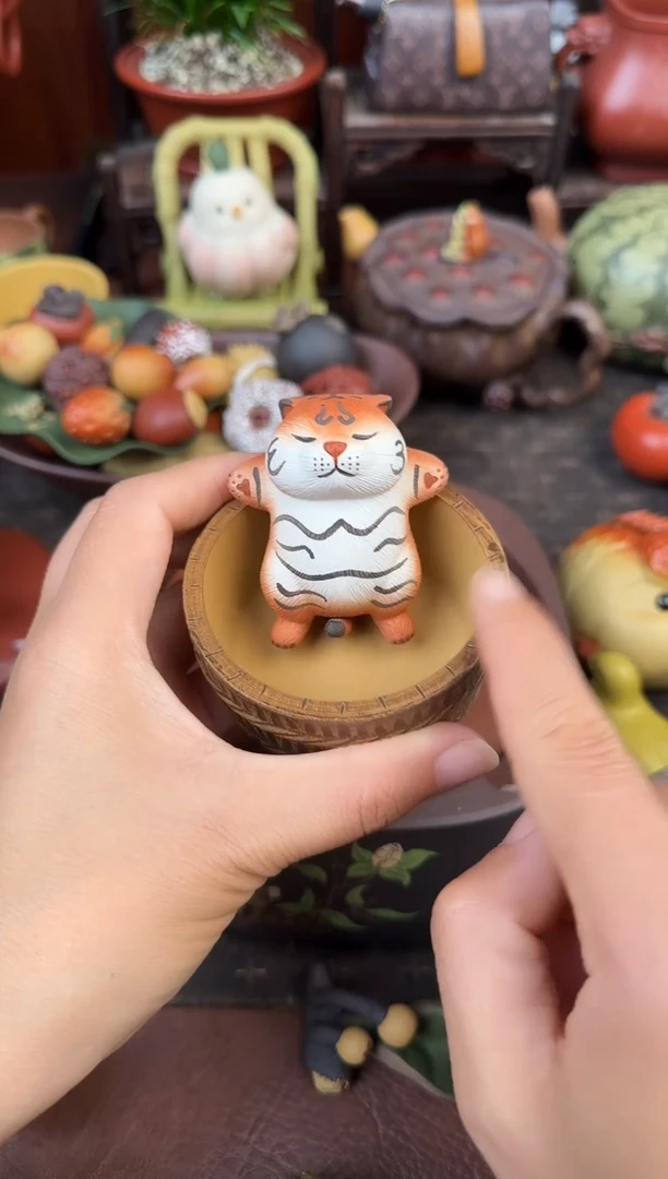 紫砂茶宠紫砂小躺虎