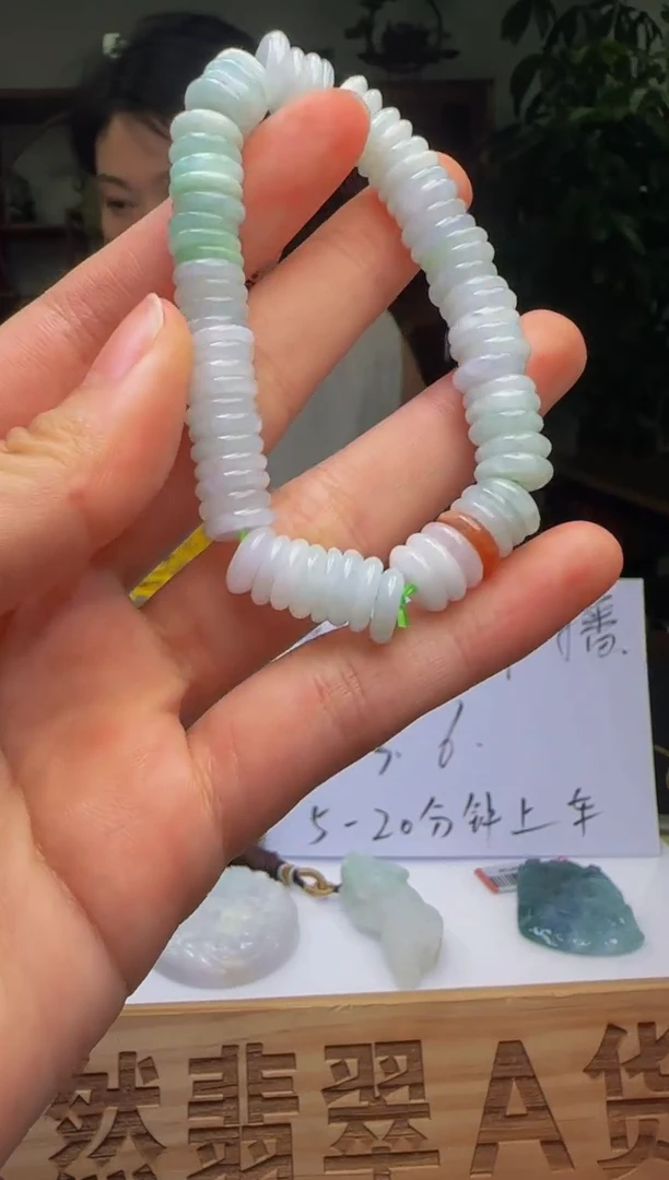 翡翠未镶嵌颈饰WB13170翡翠