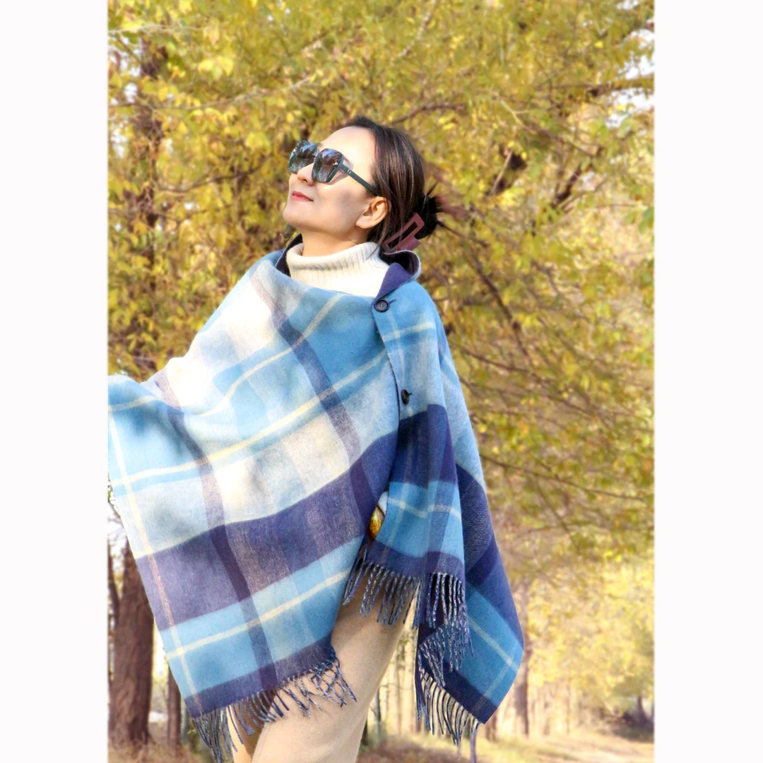 【双面扣子披肩】100羊毛厚款秋冬季加厚围巾保暖搭子 旅游外搭披肩