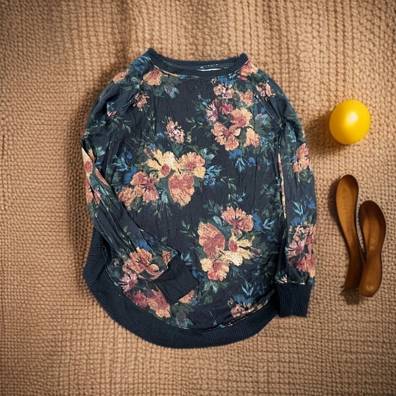 复古文艺花卉针织打底衫