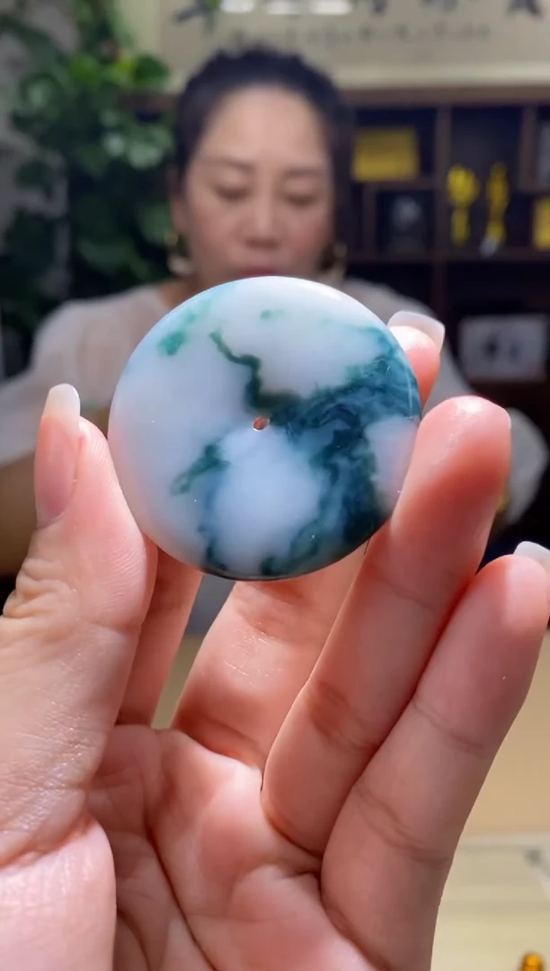 定制翡翠未镶嵌平安扣