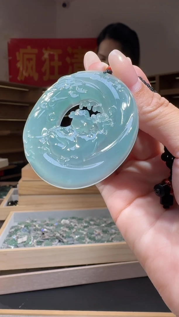 翡翠未镶嵌吊坠(不含链)纯天然A货翡翠三足蟾（多样性发其一）