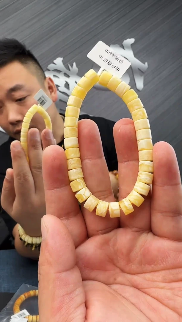 蜜蜡未镶嵌珠宝奇石假一罚十10，8多样性发其一