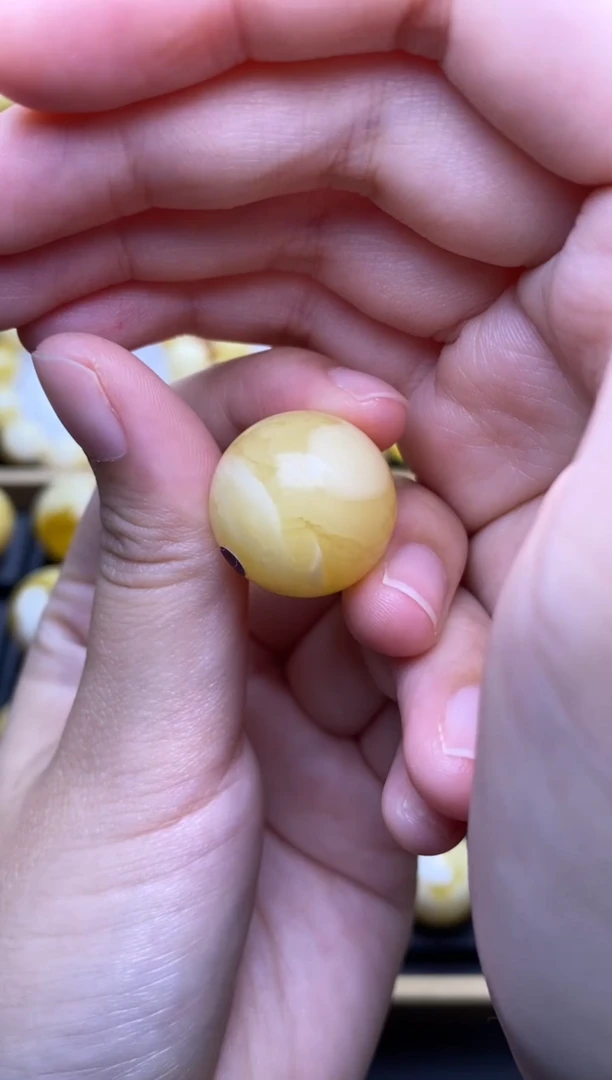 未镶嵌琥珀裸石大小姐珠宝34