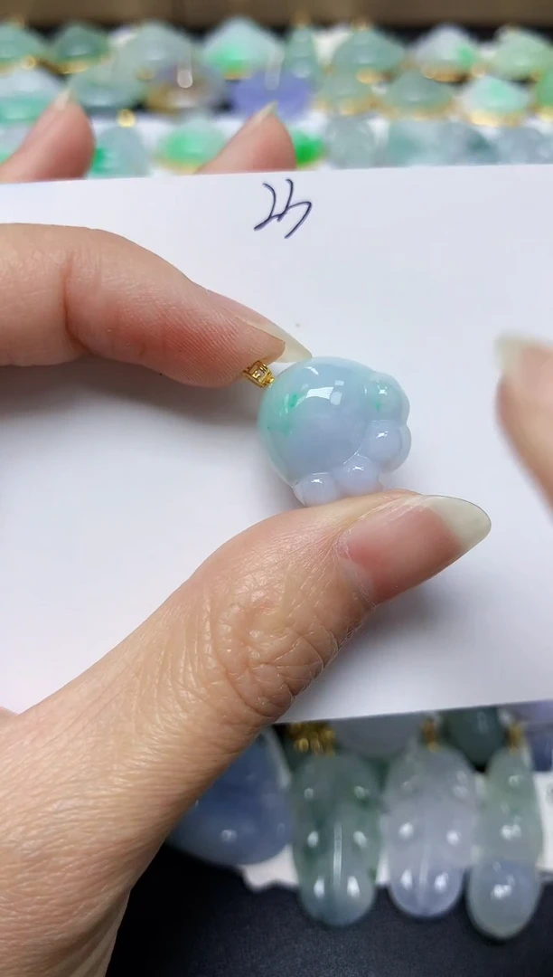 翡翠未镶嵌颈饰天然翡翠A货