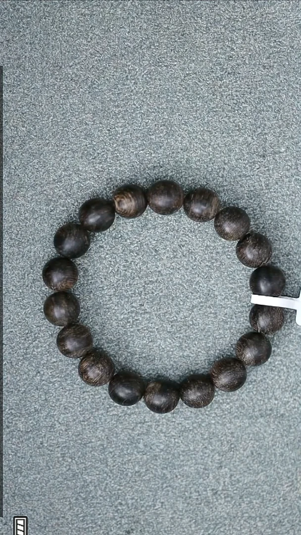 沉香手串文莱12mm 17.6g