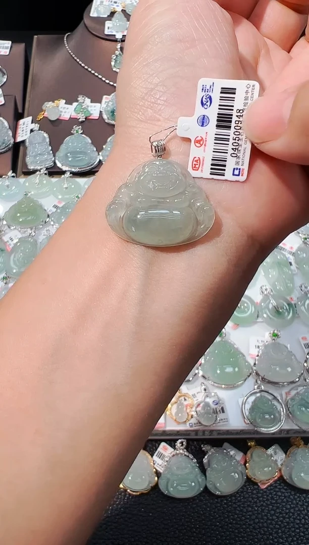 翡翠18K金镶嵌吊坠(不含链)佛公吊坠948