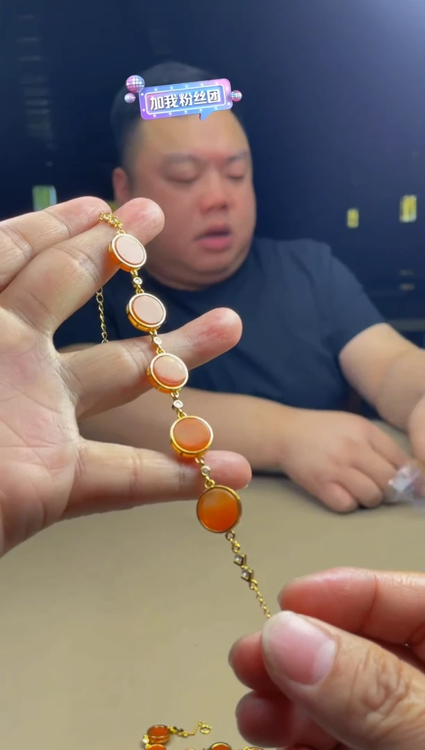 【闪购商品】定制南红玛瑙未镶嵌    3583