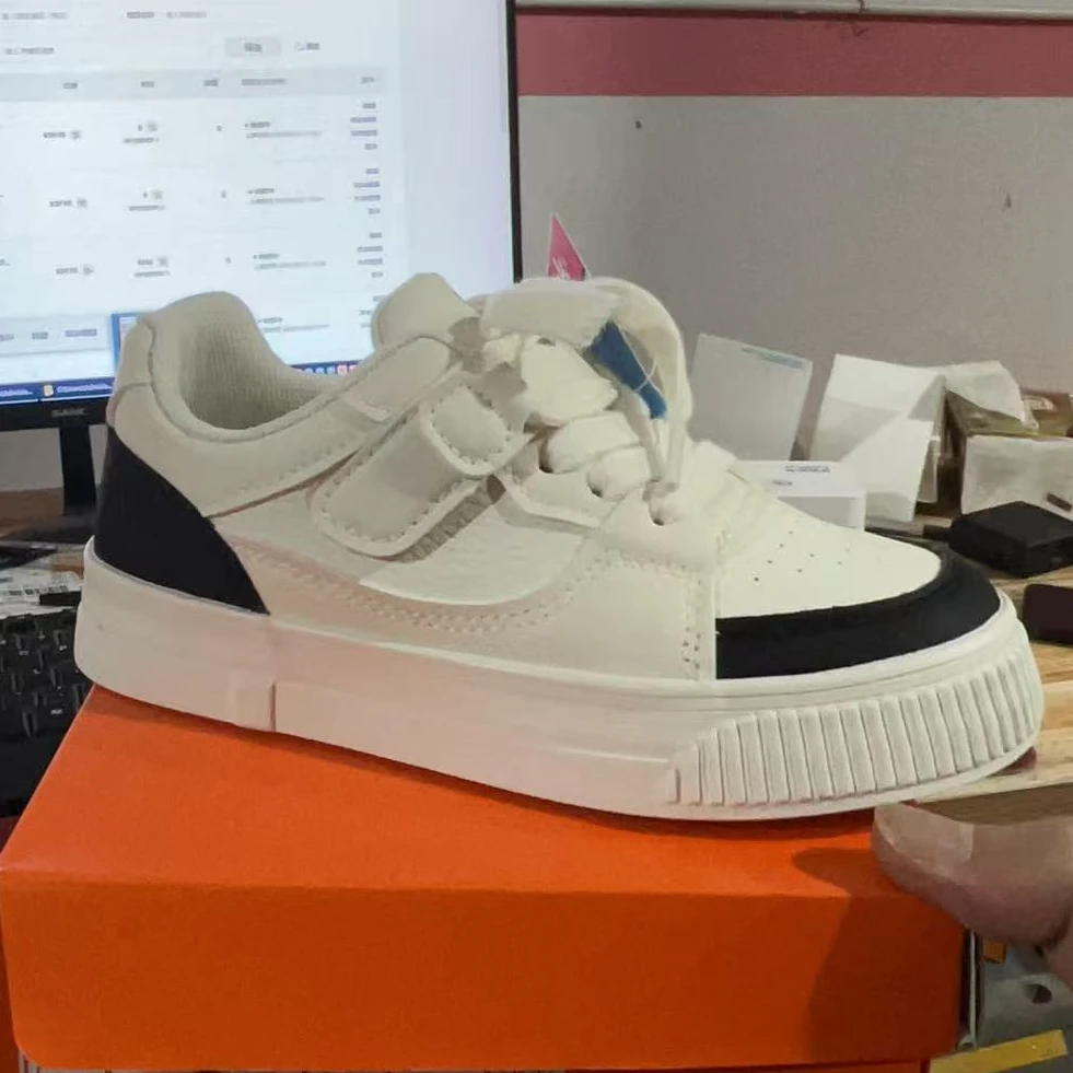 （脚长+1=内长）D347春秋四季皮面板鞋