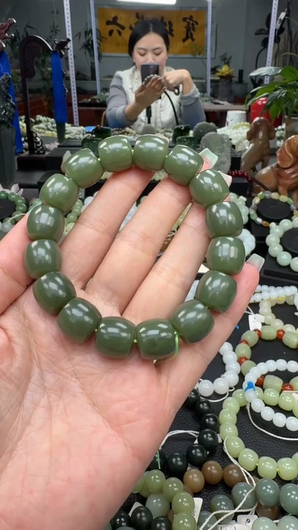 未镶嵌手串和田玉新疆若羌青黄口卡14