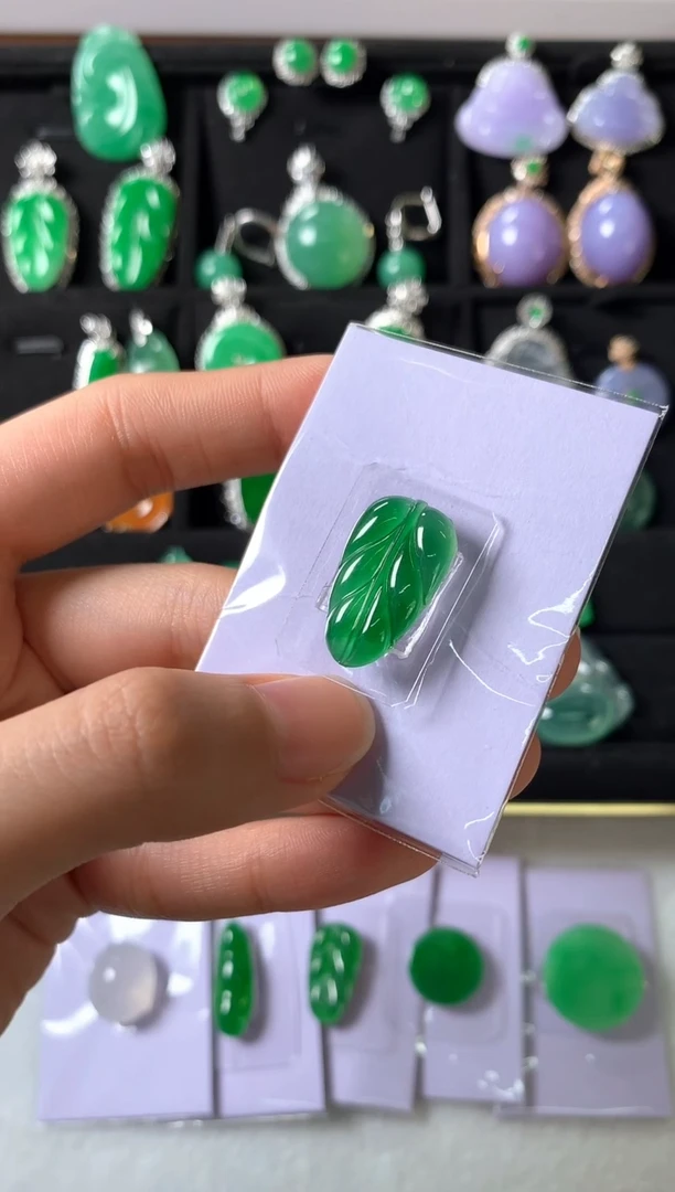 定制翡翠未镶嵌裸石（镶嵌定制）