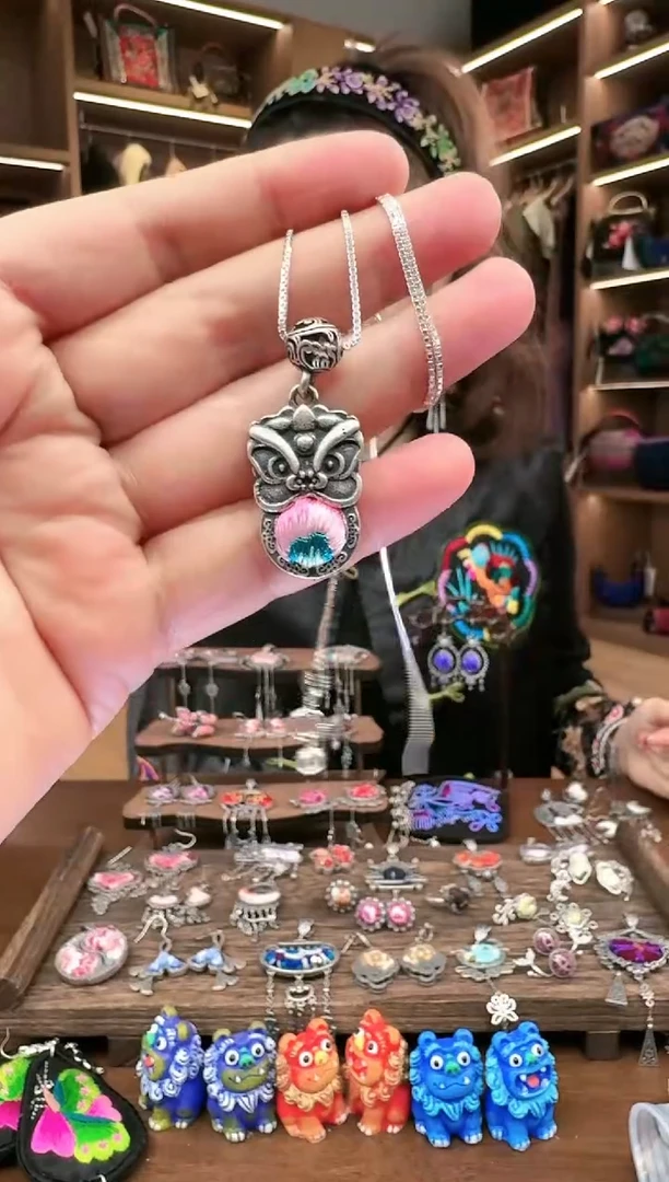 【闪购商品】织绣247黔东南苗族刺绣