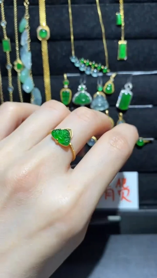 【闪购商品】翡翠戒指18K金镶嵌戒指