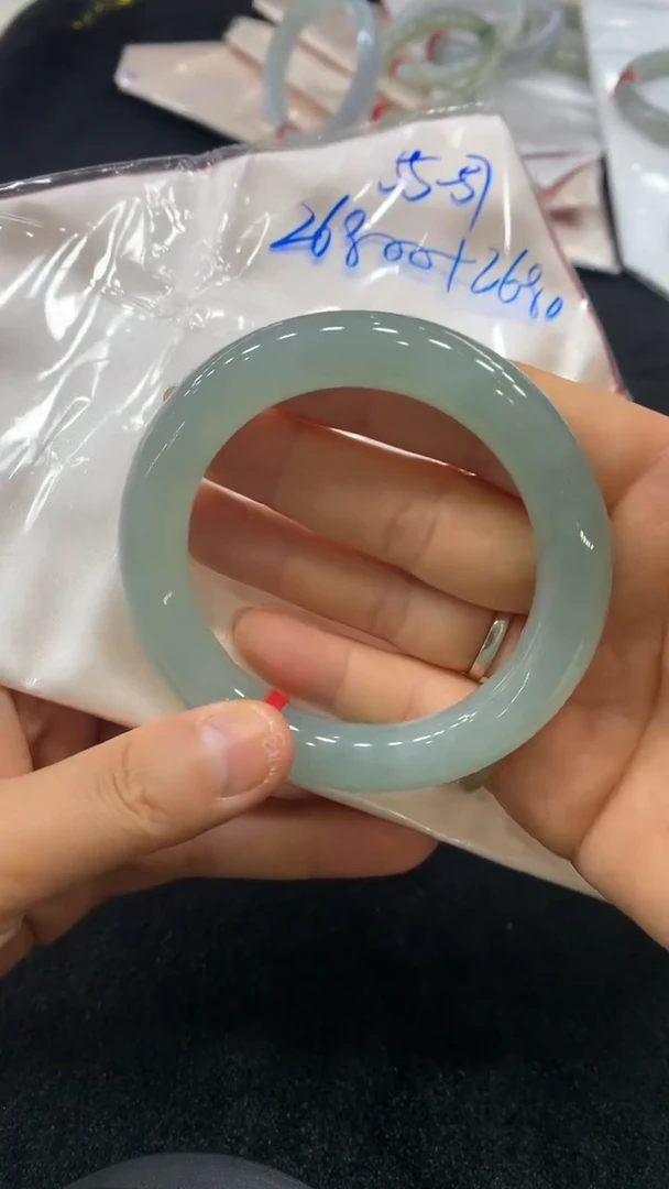 未镶嵌手镯翡翠圆条55-57买断价不退换