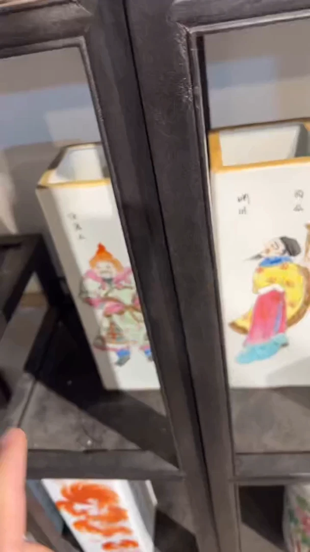 摆件瓷摆件瓷摆件人物放方冒桶