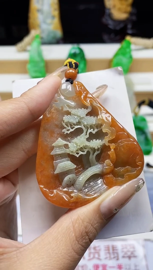 颈饰未镶嵌翡翠翡翠A货