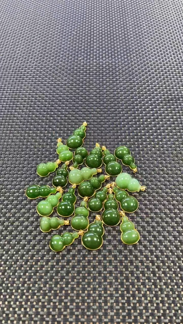 和田玉18K金镶嵌颈饰（多样性发一件）2777 （大号）