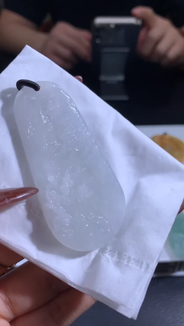 未镶嵌定制翡翠勤****鸭翡翠