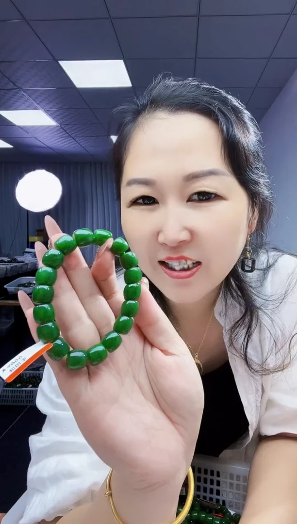 未镶嵌手串和田玉纯天然和田玉俄碧5号矿菠菜绿12
