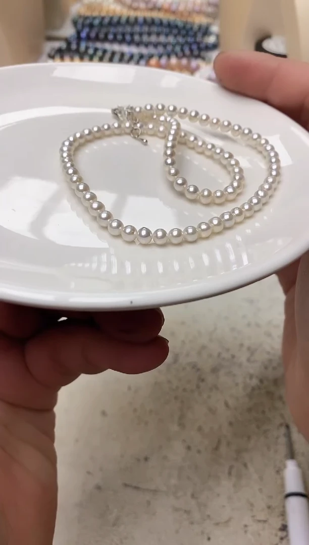 淡水珍珠未镶嵌颈饰1