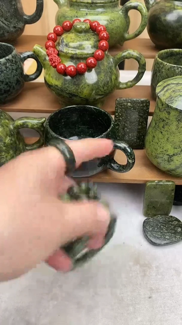 【闪购商品】蛇纹石玉手串未镶嵌手串