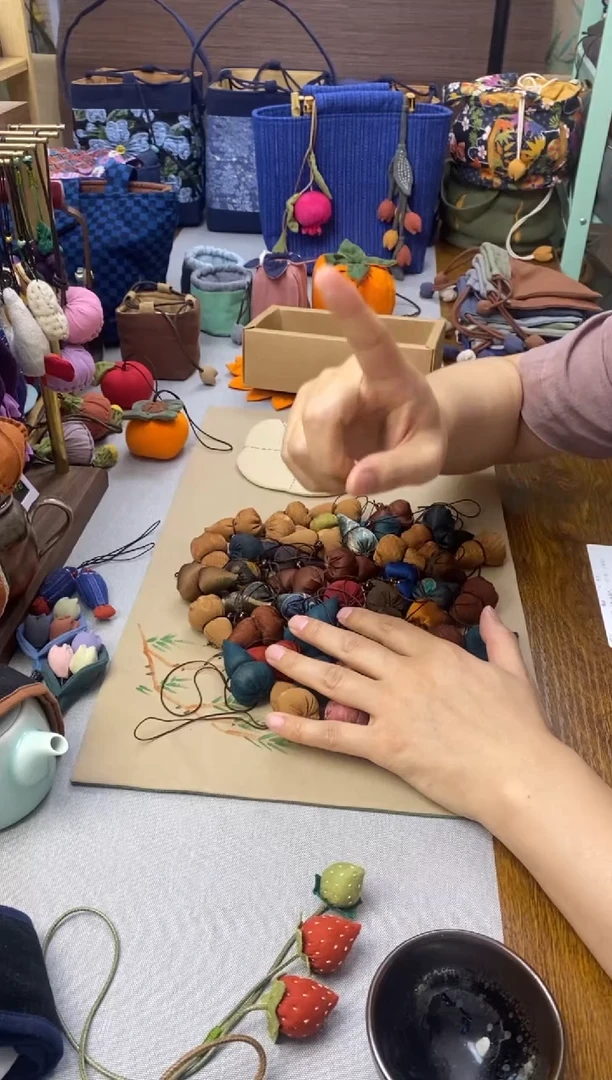 香云纱小葫芦1个——