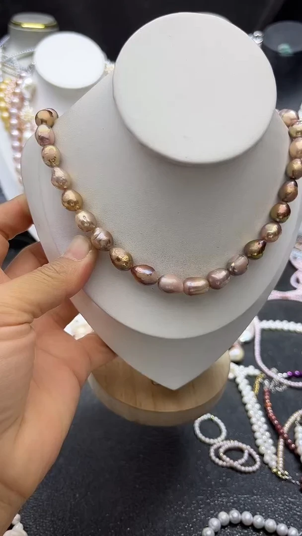 颈饰未镶嵌淡水珍珠多人
