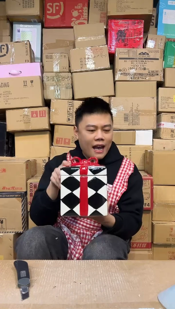 【闪购商品】杯黑白礼物带盖罐