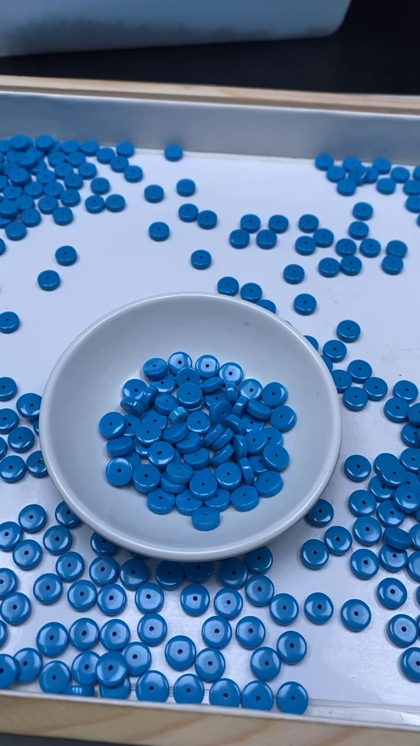 未镶嵌玛瑙手饰A1910 高瓷蓝美人淞 药片3*8mm10颗8.8元