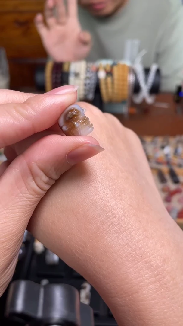 【闪购商品】玛瑙/玉髓颈饰未镶嵌玛瑙饰品多样性发货10