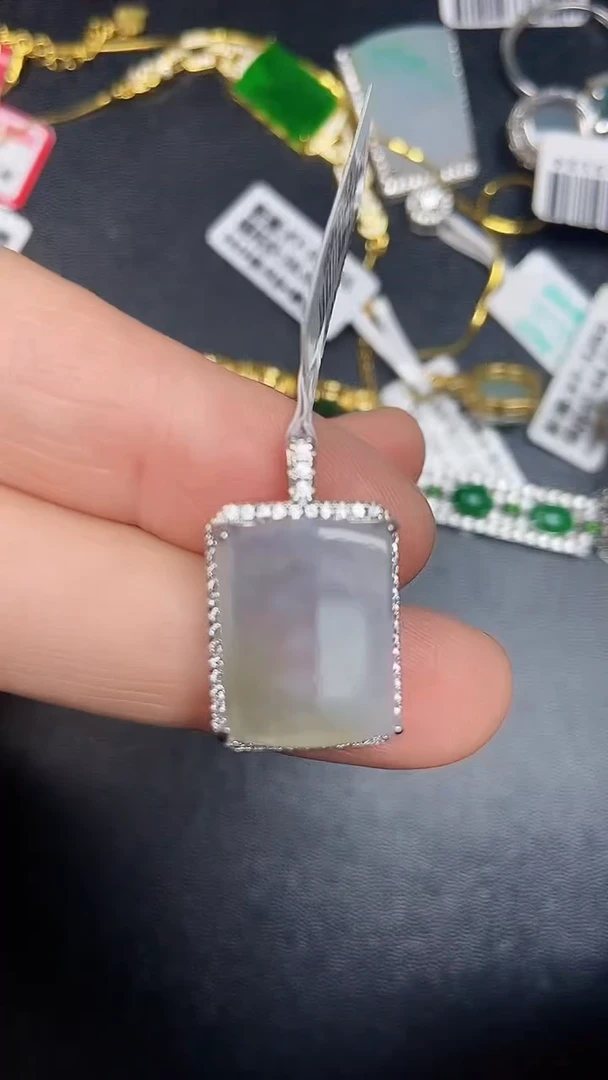 银S925镶嵌戒指翡翠1200