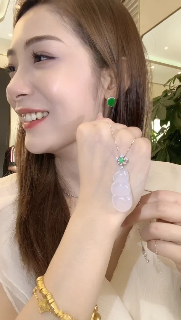 翡翠18K金镶嵌吊坠(不含链)A41