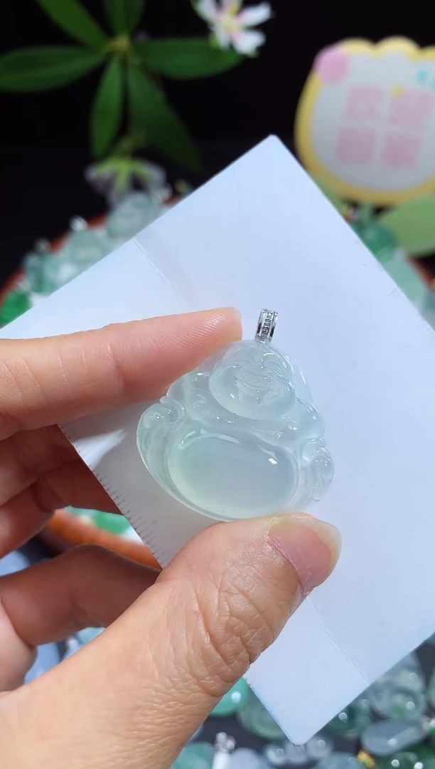 颈饰未镶嵌翡翠佛公