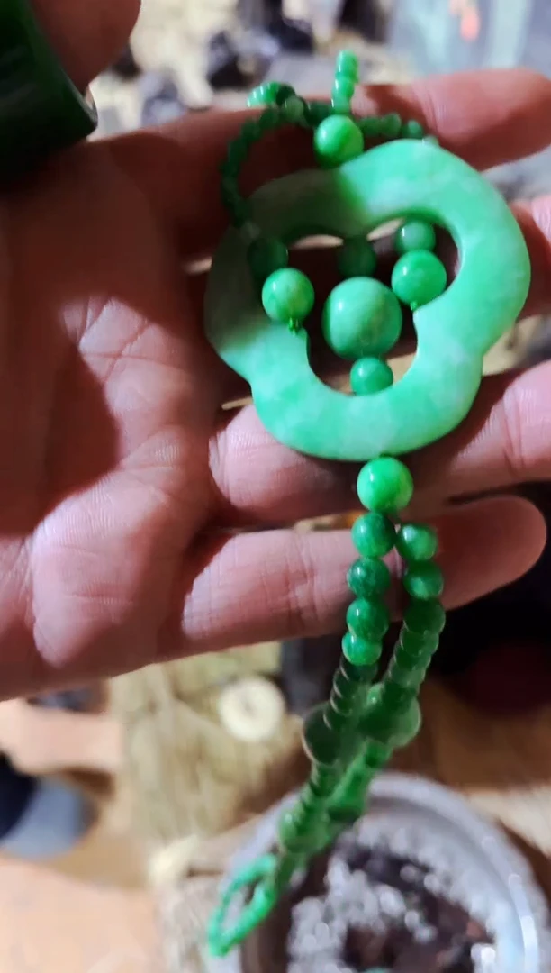 【闪购商品】翡翠颈饰未镶嵌硕弟弟精品精选链接11
